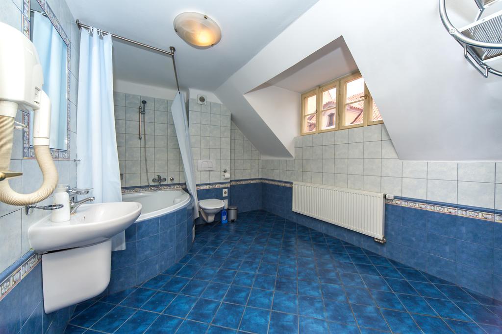 Hostel Mango Prag Eksteriør billede